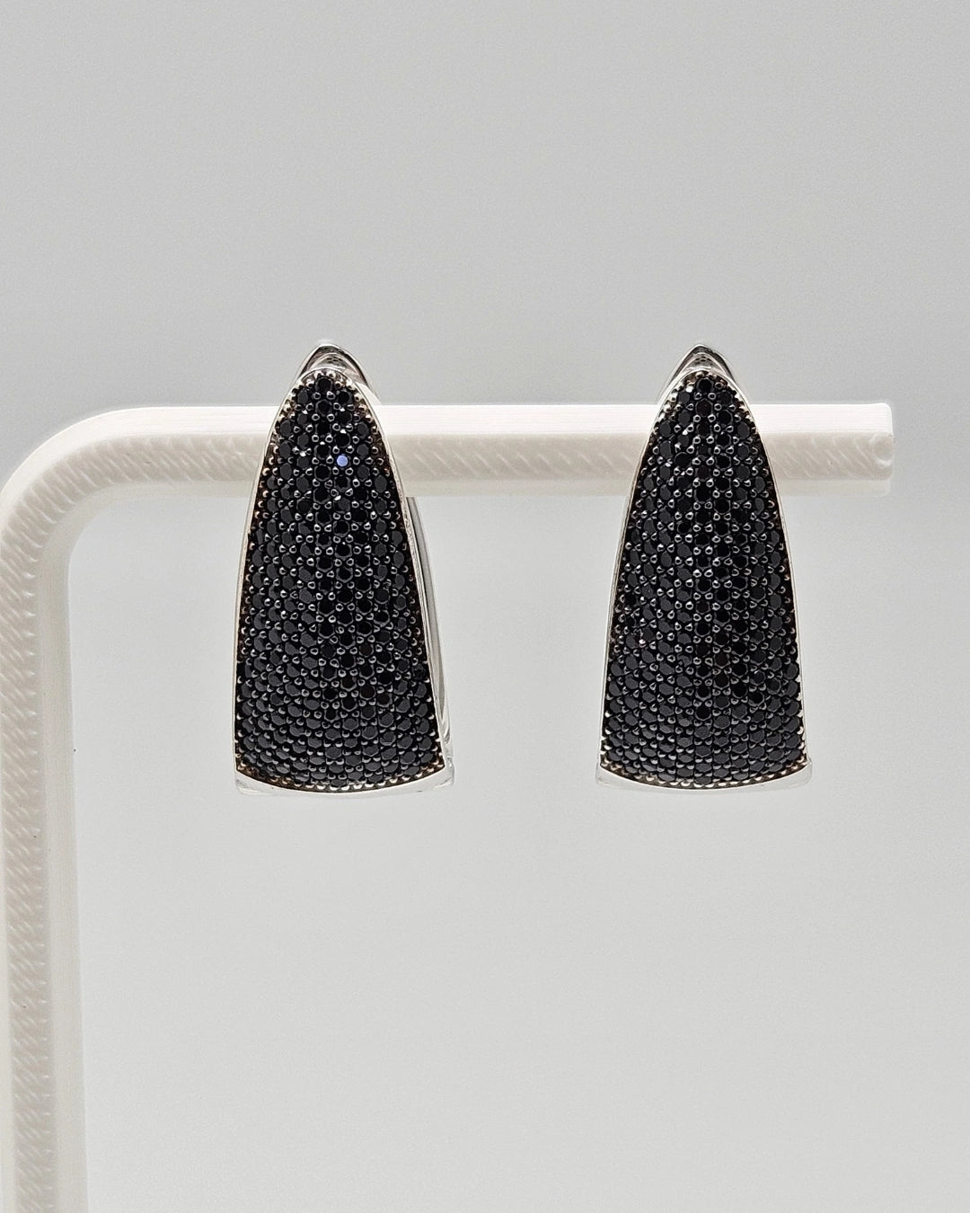 Jolene Huggie Medium Silver