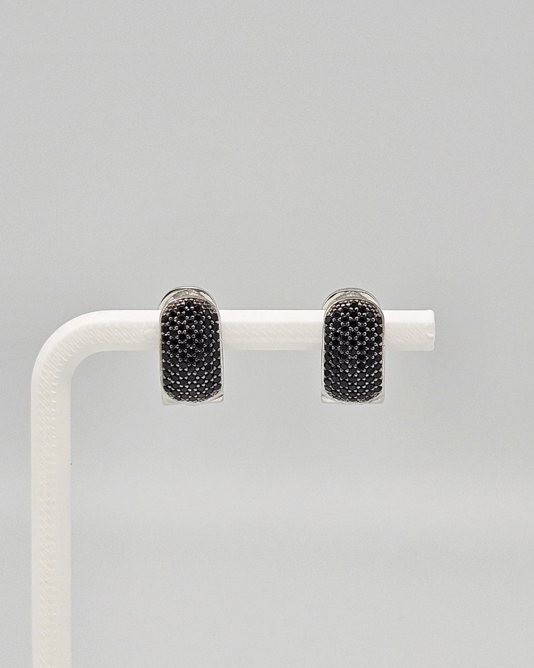 Jolene Huggie Mini Silver